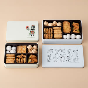 レトロで愛らしいパッケージに、老舗ならではの確かな味わいが詰まった手土産。【クッキー缶手帖】