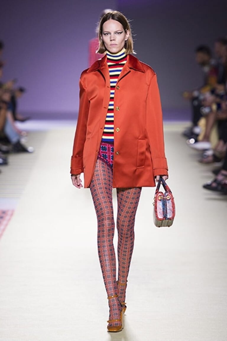 ヴェルサーチ –  2019年 春夏コレクション