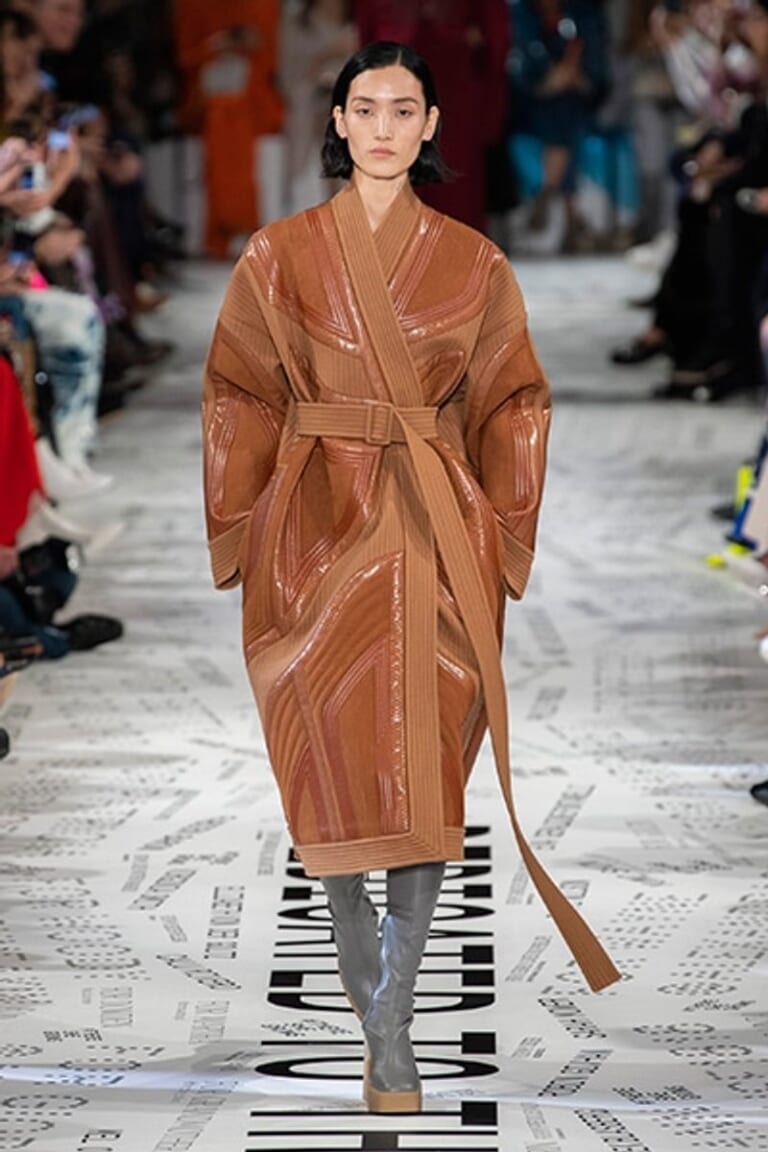 ステラ マッカートニー –  2019/20年 秋冬コレクション