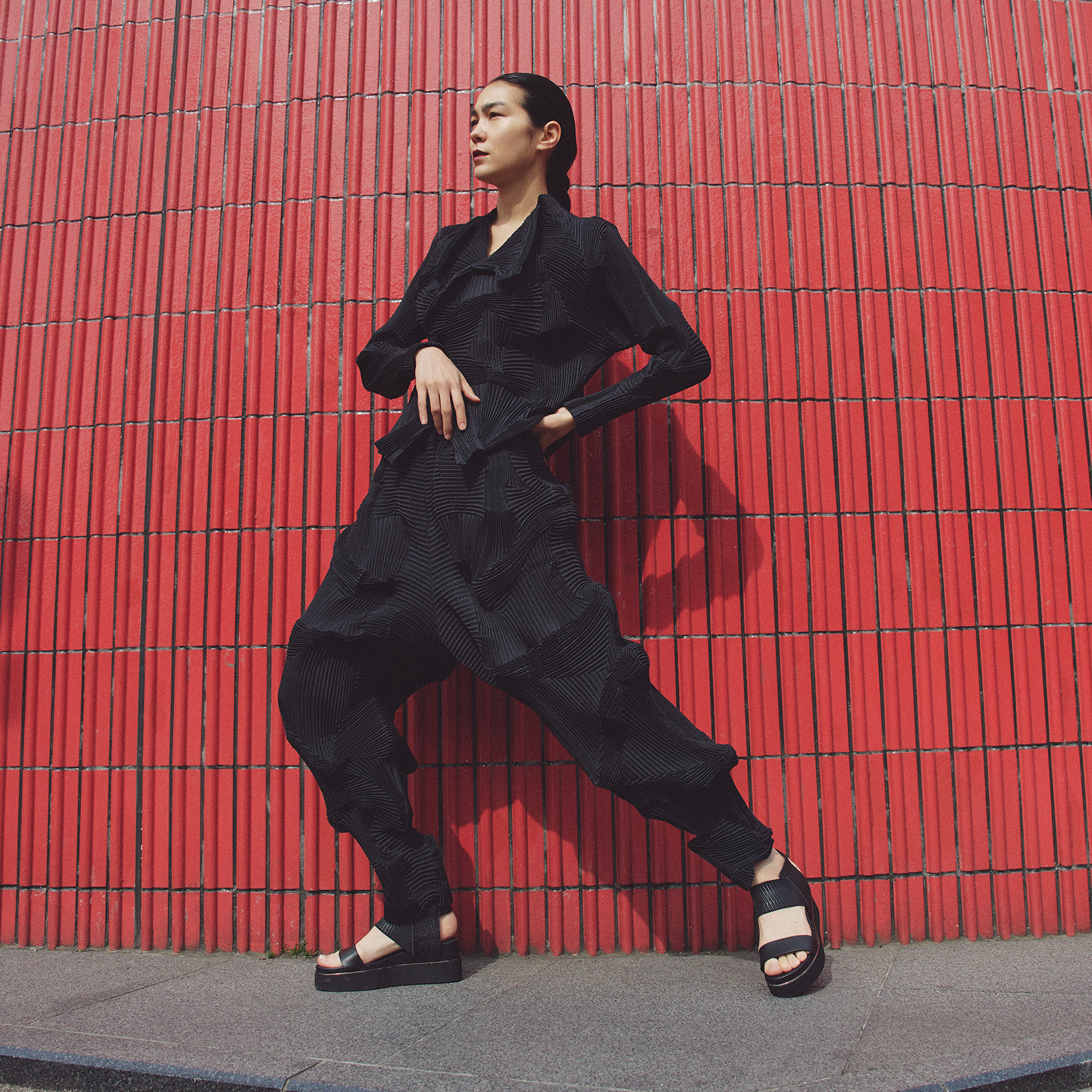 エイポック エイブル イッセイ ミヤケ、エモーショナルに体現する衣服の可能性。